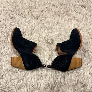 Jeffrey Campbell suede ankle boots size 7